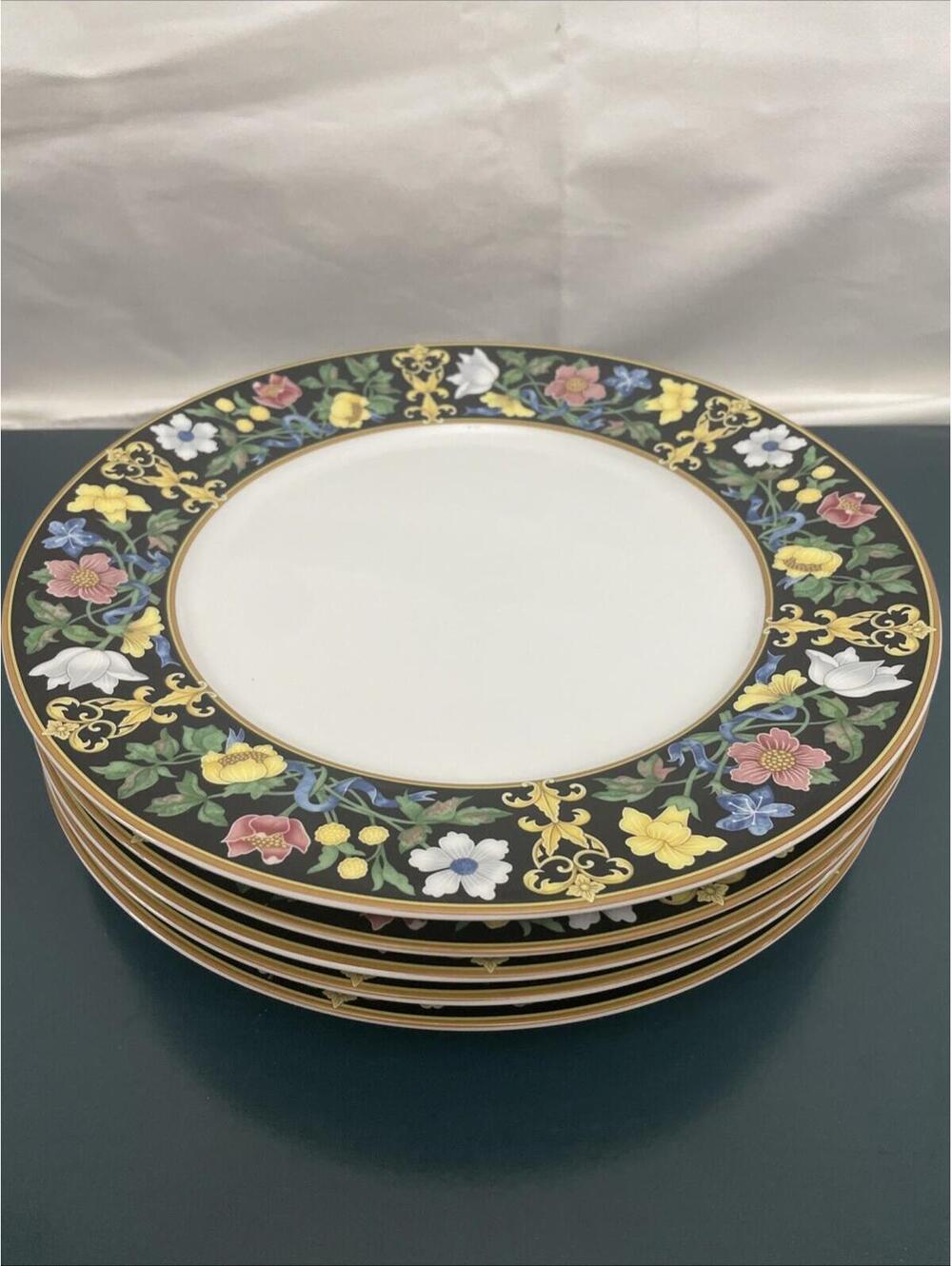 Set Of 5 Pfaltzgraff Bella Donna Bone China Japan Black Gold Plates